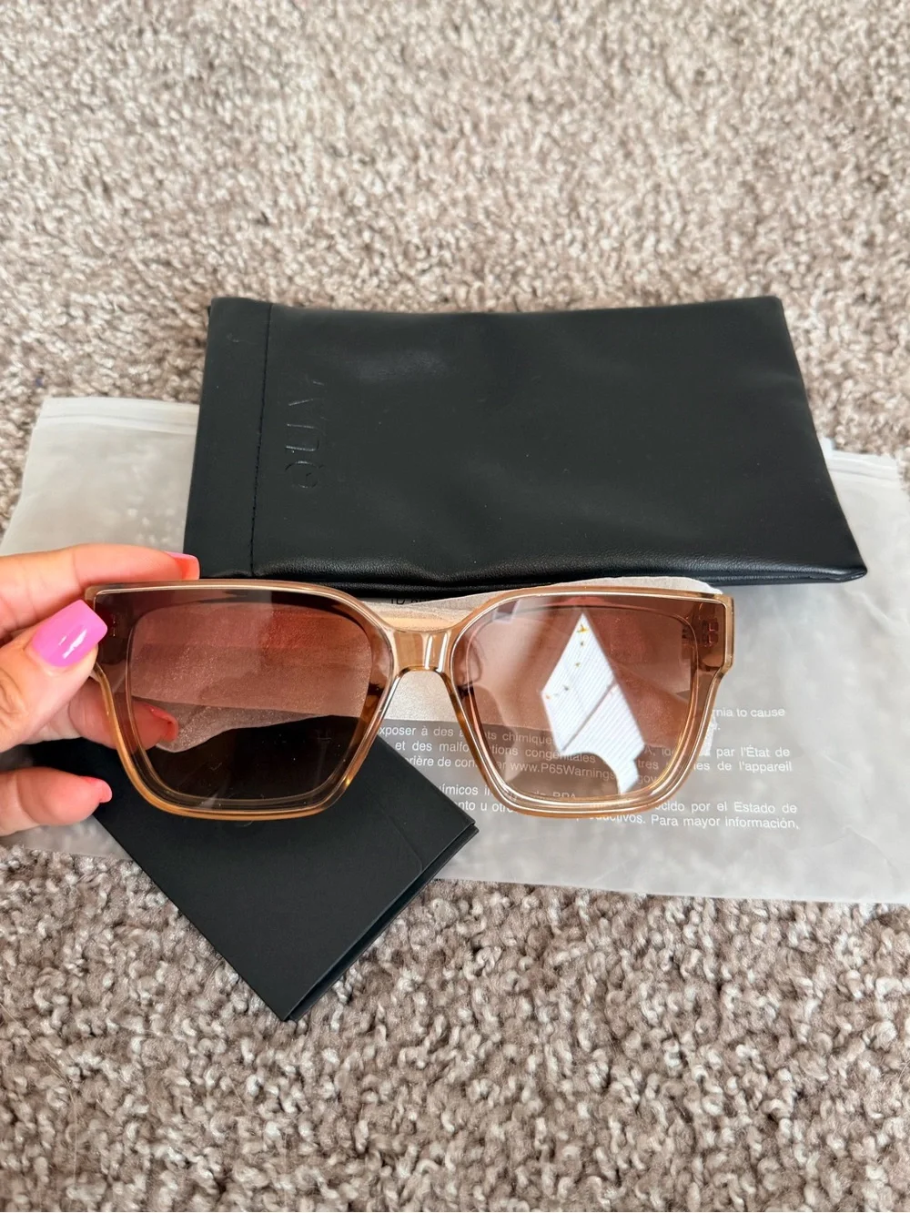NIB Quay unisex Drive In 51mm Square Sunglasses in Crystal oat/sepia